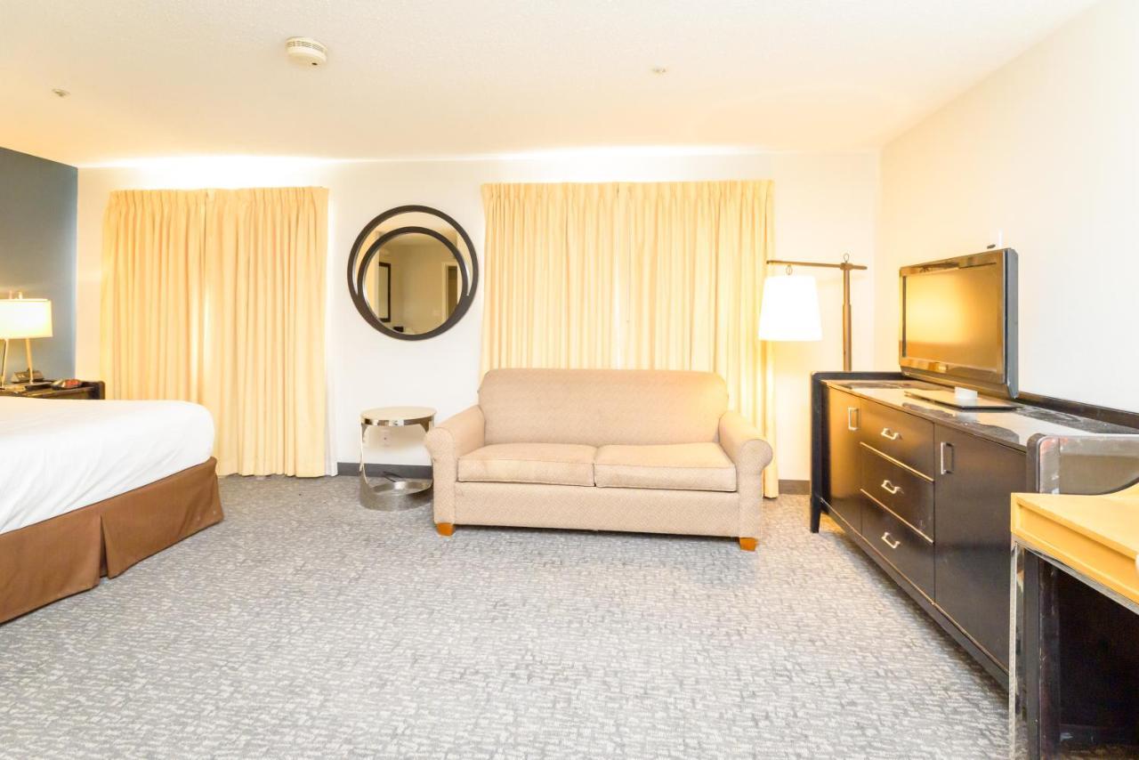 Philadelphia Suites At Airport - An Extended Stay Hotel Eksteriør billede