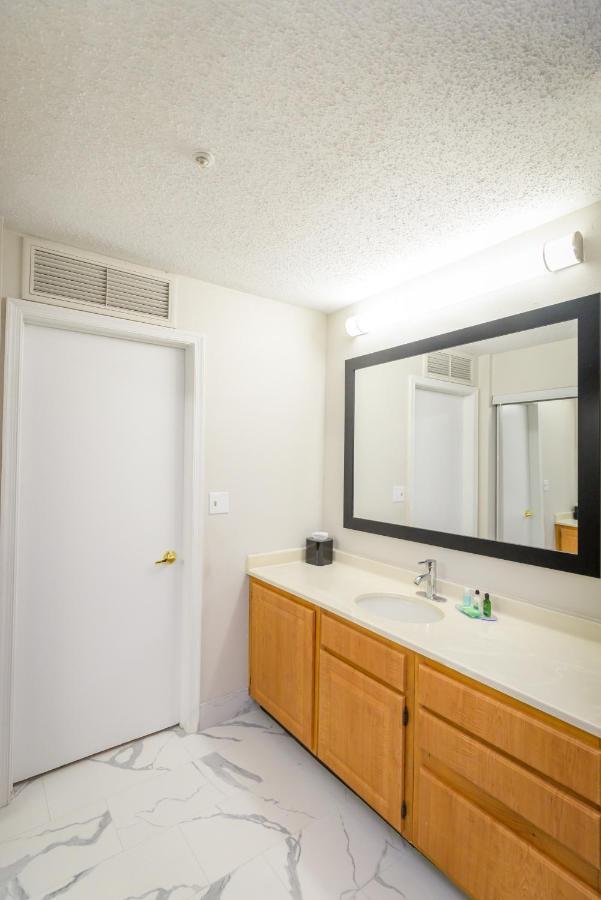 Philadelphia Suites At Airport - An Extended Stay Hotel Eksteriør billede